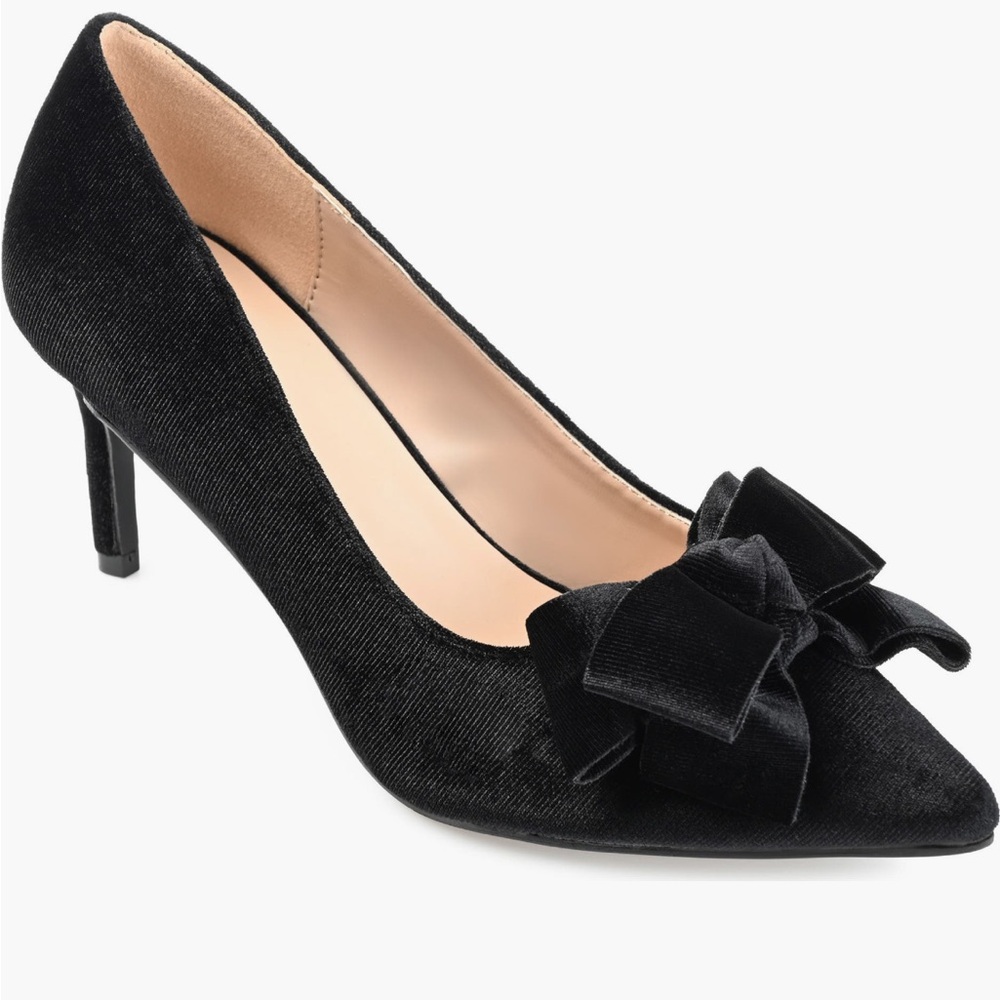 Journee Collection Black Velvet Pointed-Toe Pumps with Decorative Bow